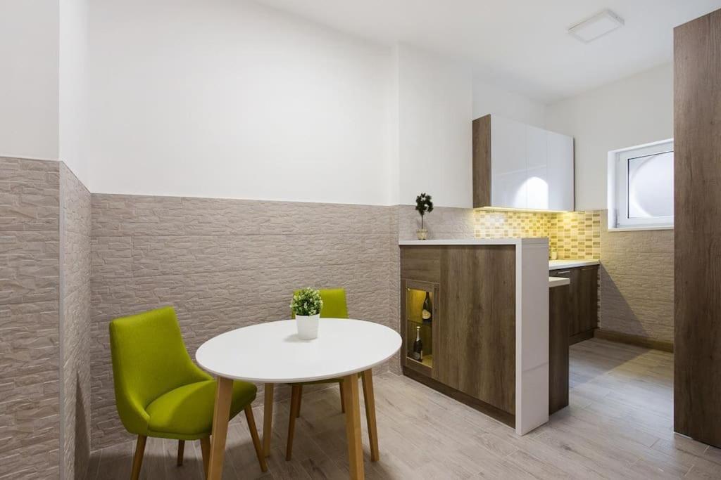 Hedonist-Belgrade Central Nest Екстериор снимка